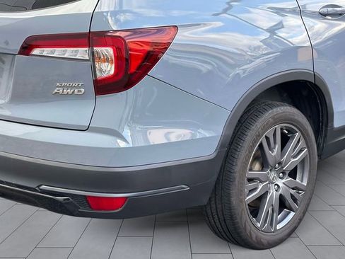 Used 2022 Honda Pilot Sport image 13