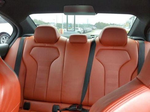 Used 2018 BMW M3 RWD image 9