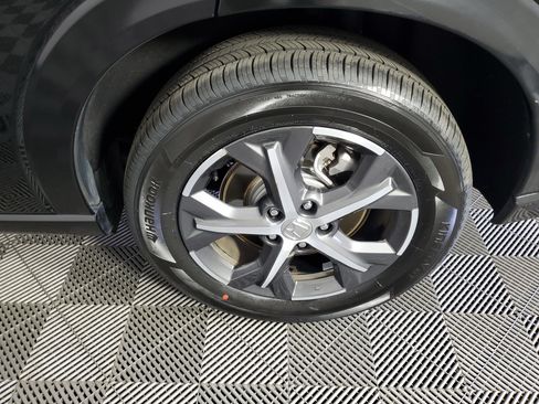Certified 2024 Honda HR-V EX-L image 32