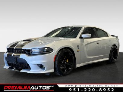 Used 2019 Dodge Charger Scat Pack w/ Navigation & Travel Group