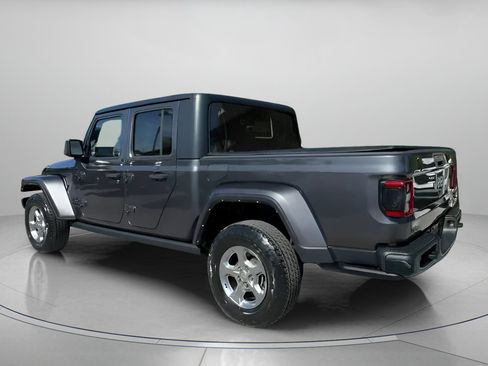 Used 2021 Jeep Gladiator Sport image 19