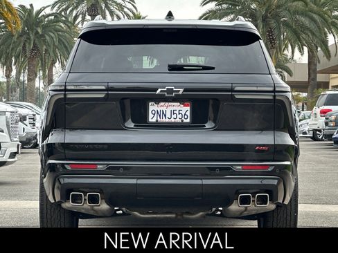 Used 2024 Chevrolet Traverse RS w/ LPO, Floor Liner Package image 5