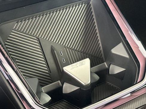 New 2026 BMW X3 xDrive30 w/ Premium Package image 24