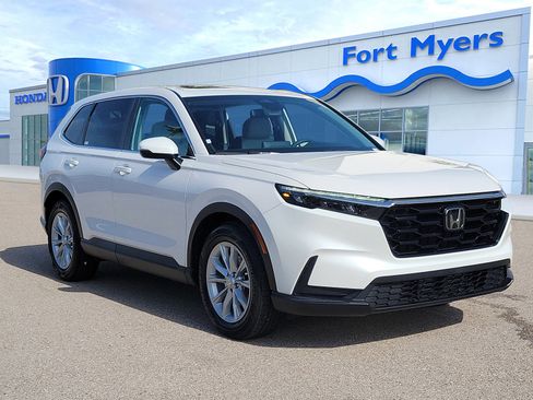 Used 2024 Honda CR-V EX image 1