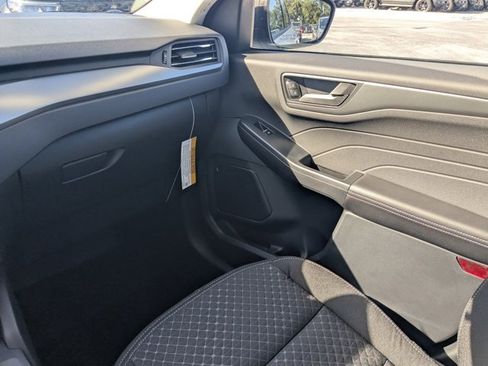 New 2026 Ford Escape Active image 17
