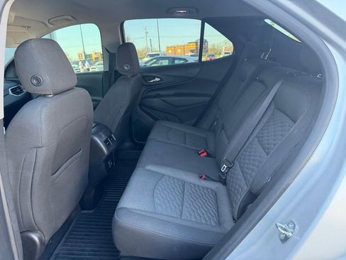 Used 2019 Chevrolet Equinox LT image 6