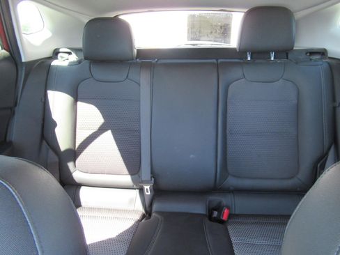 Certified 2024 Chevrolet Trax LT w/ Driver Confidence Package FWD image 10