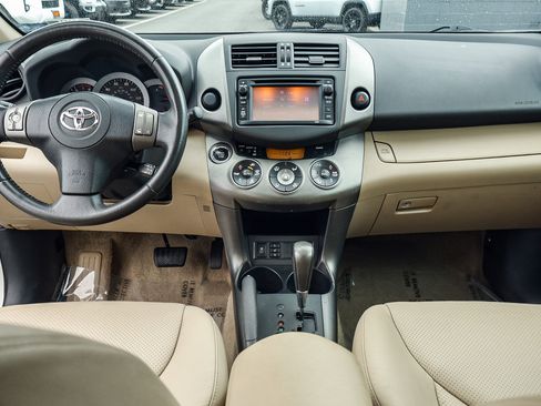 Used 2012 Toyota RAV4 Limited w/ Navigation Value Pkg image 5