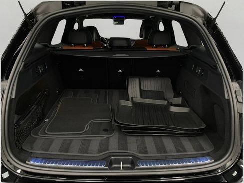Certified 2026 Mercedes-Benz GLC 300 4MATIC image 38