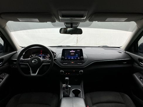 Used 2022 Nissan Altima 2.5 SV FWD image 27