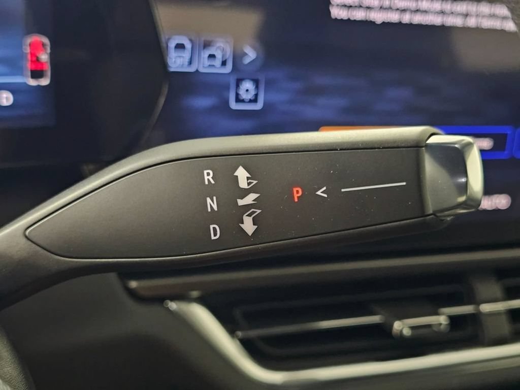 New 2026 Chevrolet Equinox EV LT FWD image 35