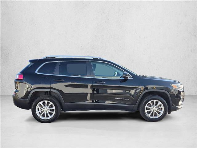 Used 2019 Jeep Cherokee Latitude w/ Popular Appearance Group FWD image 4