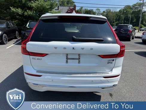 Used 2023 Volvo XC60 B5 Plus w/ Climate Package AWD/4WD image 7