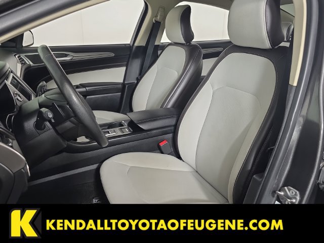 Used 2019 Ford Fusion SE w/ Equipment Group 151A FWD image 22