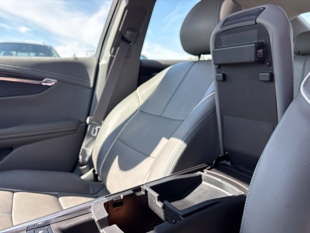 Used 2014 Chevrolet Impala LTZ FWD image 22