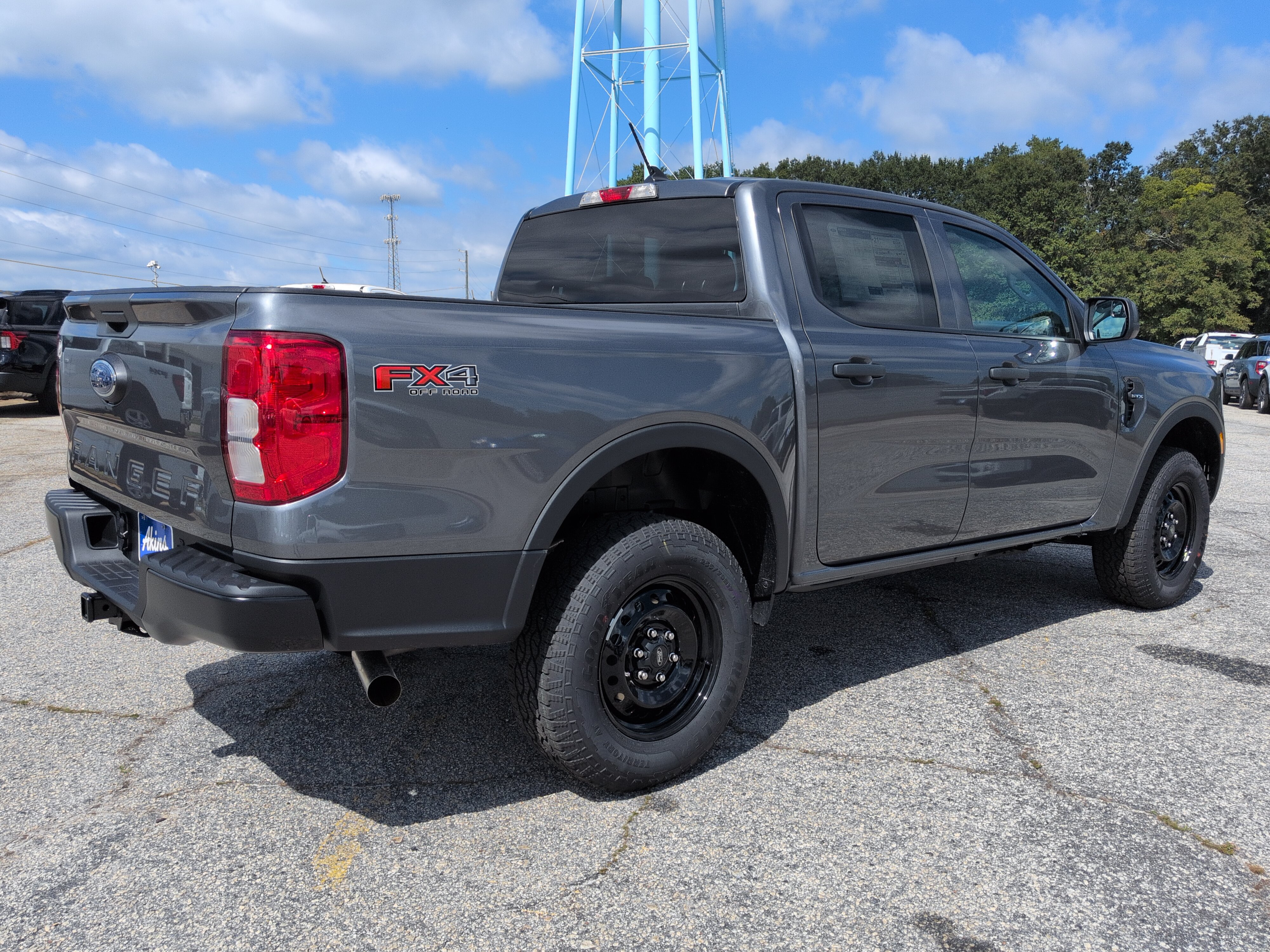 New 2026 Ford Ranger XL w/ FX4 Off-Road Package AWD/4WD image 3