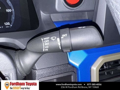 Used 2025 Toyota Tacoma TRD Off-Road AWD/4WD image 22