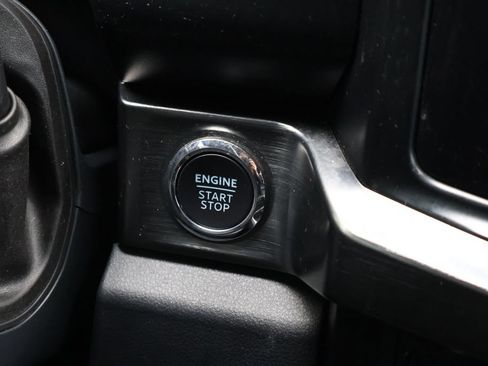 Used 2023 Ford F250 Lariat w/ Sport Appearance Package AWD/4WD image 33