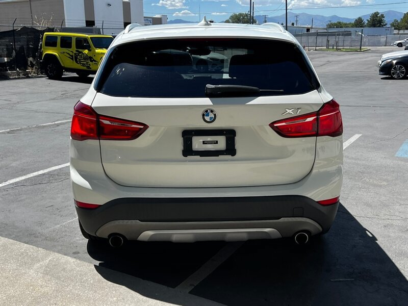 Used 2017 BMW X1 xDrive28i AWD/4WD image 6