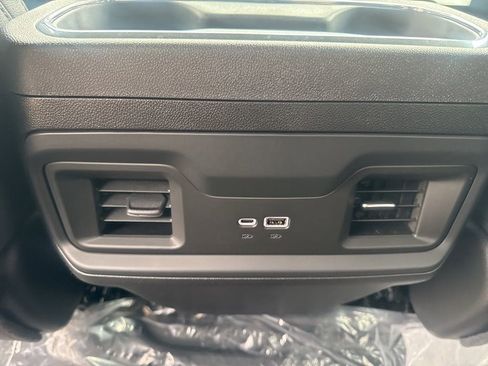New 2026 Chevrolet Silverado 3500 LT w/ All Star Edition AWD/4WD image 23