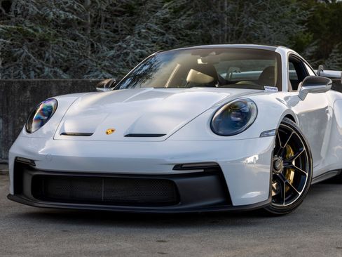 Certified 2022 Porsche 911 GT3 image 7