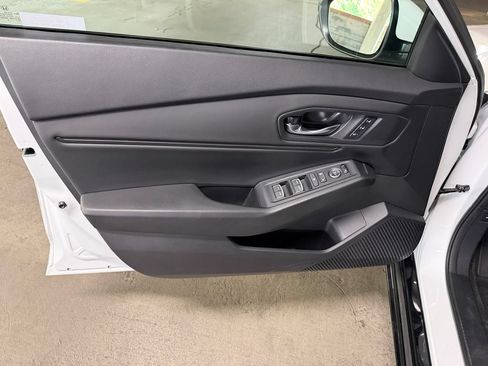 Used 2023 Honda Accord EX-L image 9
