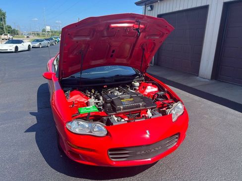 Used 2002 Chevrolet Camaro Z28 w/ Preferred Equipment Group 2 RWD image 25