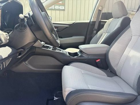 Used 2025 Subaru Outback Premium w/ Popular Package #1A AWD/4WD image 12