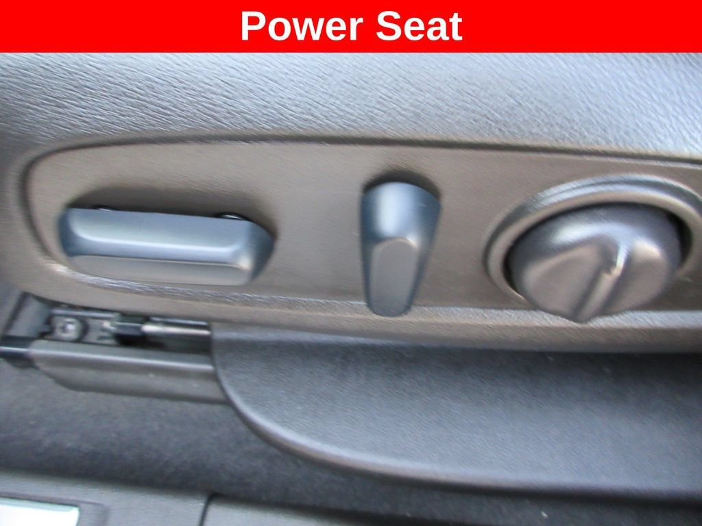 Certified 2023 GMC Acadia SLT FWD image 26