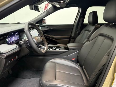 New 2026 Jeep Cherokee Limited AWD/4WD image 13