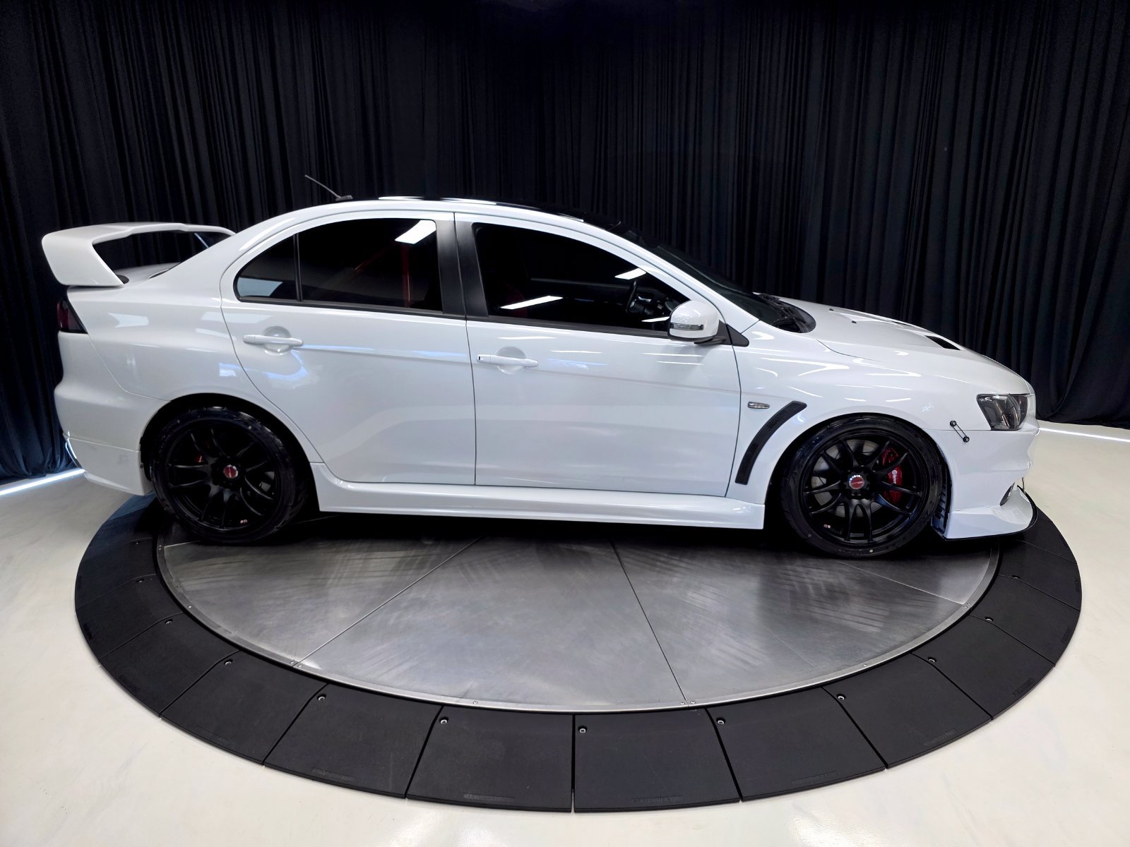 Used 2015 Mitsubishi Lancer Evolution Final Edition AWD/4WD image 14