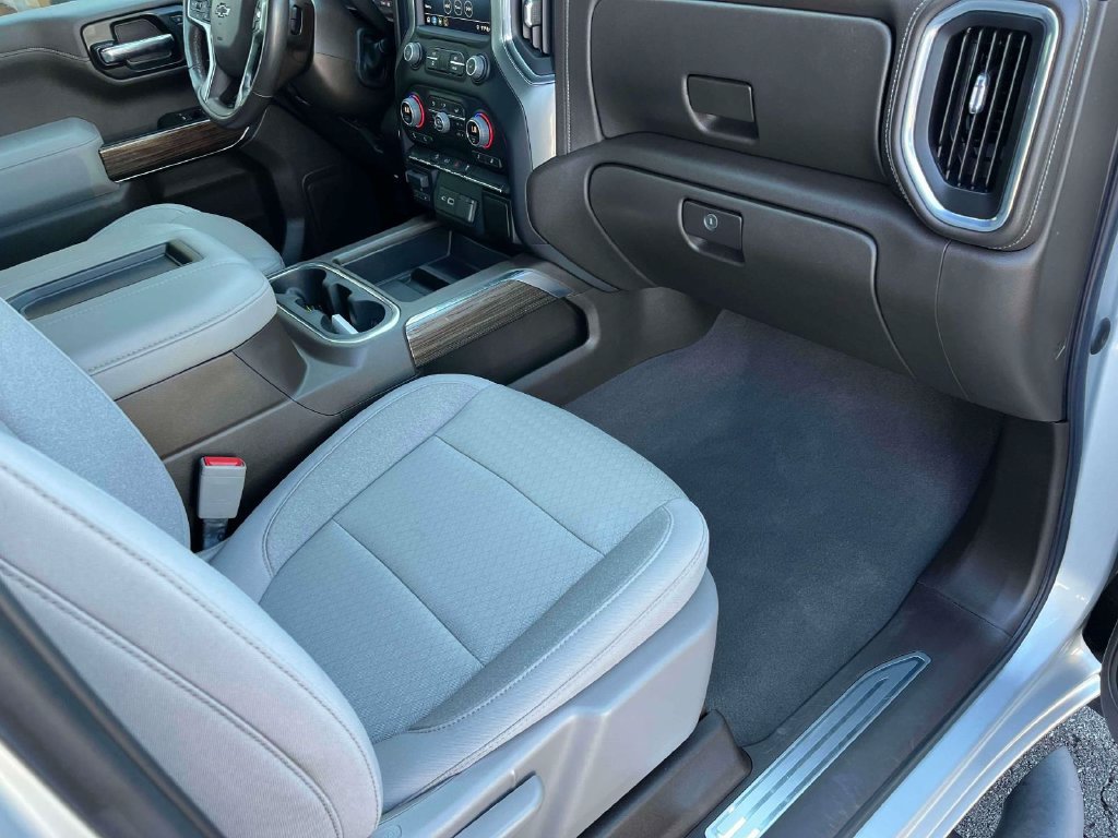 Certified 2021 Chevrolet Silverado 1500 RST w/ Z71 Off-Road Package AWD/4WD image 20