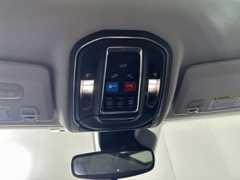 Used 2022 Jeep Grand Cherokee Limited 4xe image 24