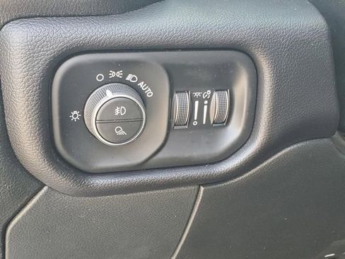 Used 2020 RAM 3500 Laramie image 17