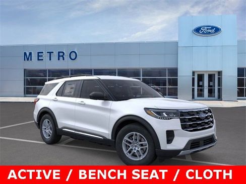 New 2025 Ford Explorer Active image 26