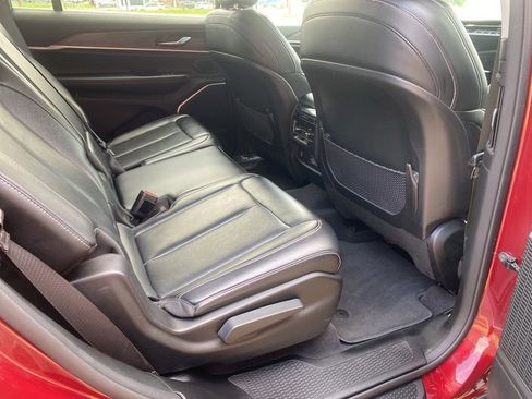 Used 2021 Jeep Grand Cherokee L Limited image 15