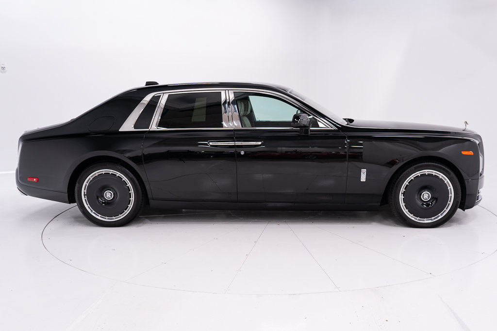 Certified 2018 Rolls-Royce Phantom Sedan RWD image 6