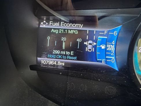 Used 2015 Ford Edge Titanium w/ Equipment Group 302A AWD/4WD image 18