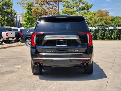 Used 2023 GMC Yukon Denali w/ LPO, Floor Liner Package AWD/4WD image 6
