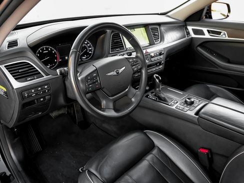 Used 2017 Genesis G80 3.8 w/ Option Group 03 image 3