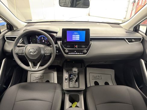 New 2026 Toyota Corolla Cross LE AWD/4WD image 15