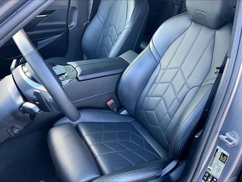 Used 2024 BMW 530i xDrive w/ Premium Package AWD/4WD image 25