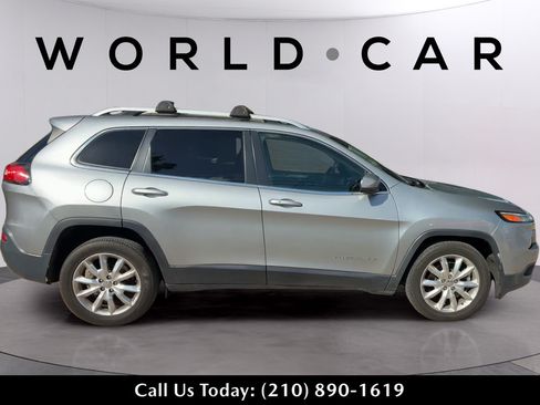 Used 2016 Jeep Cherokee Limited FWD image 4