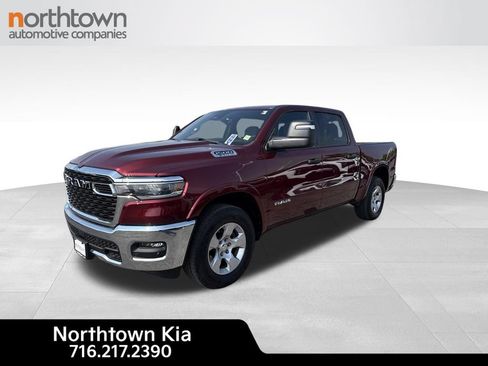 Used 2025 RAM 1500 Big Horn AWD/4WD image 1