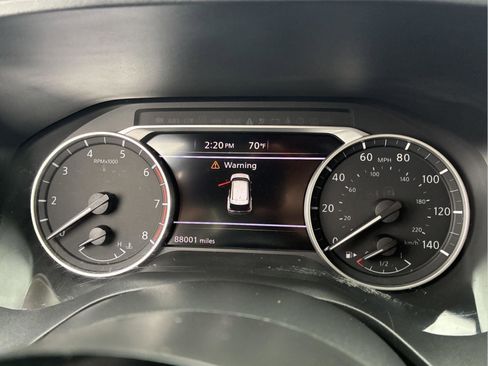 Used 2021 Nissan Rogue SV image 25