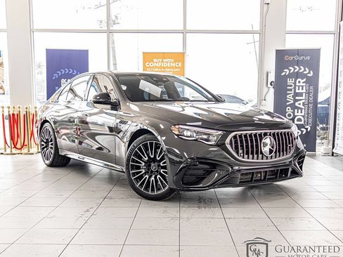 Used 2026 Mercedes-Benz E 53 AMG e 4MATIC Sedan image 3
