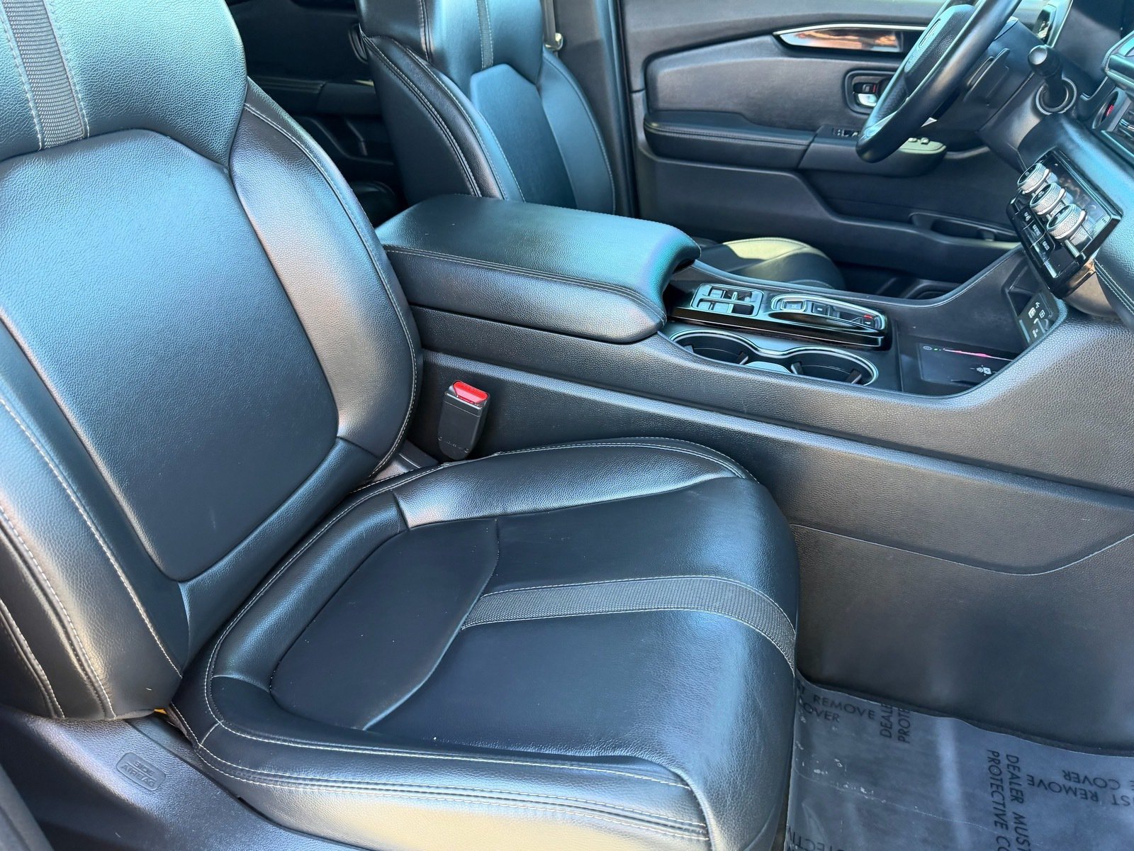 Used 2024 Honda Pilot Touring image 12