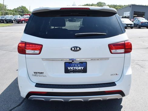 Used 2016 Kia Sedona SX Limited FWD image 27
