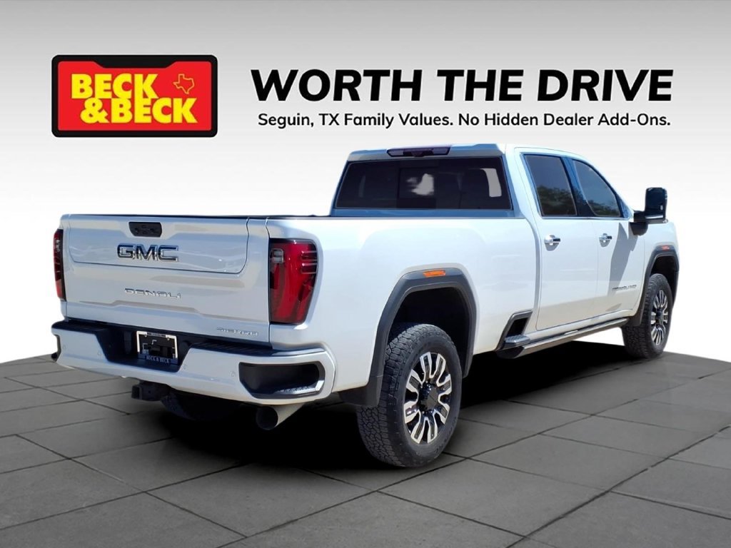 Used 2024 GMC Sierra 2500 Denali Ultimate w/ Max Trailering Package AWD/4WD image 5