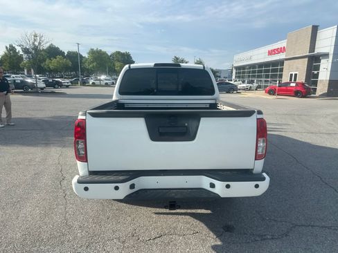 Used 2018 Nissan Frontier PRO-4X AWD/4WD image 6